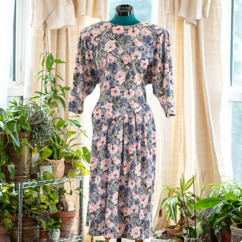 Vintage floral pink, green, and purple dress with 3/4 sleeve Size 20WP